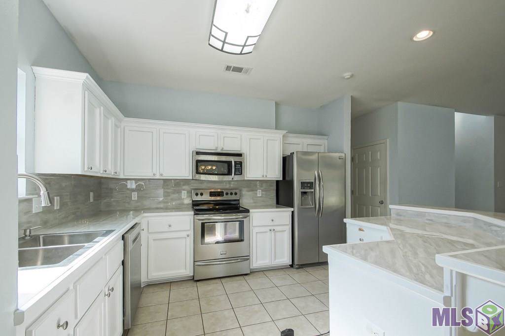 9849 Chapel Hill Dr - Photo 1