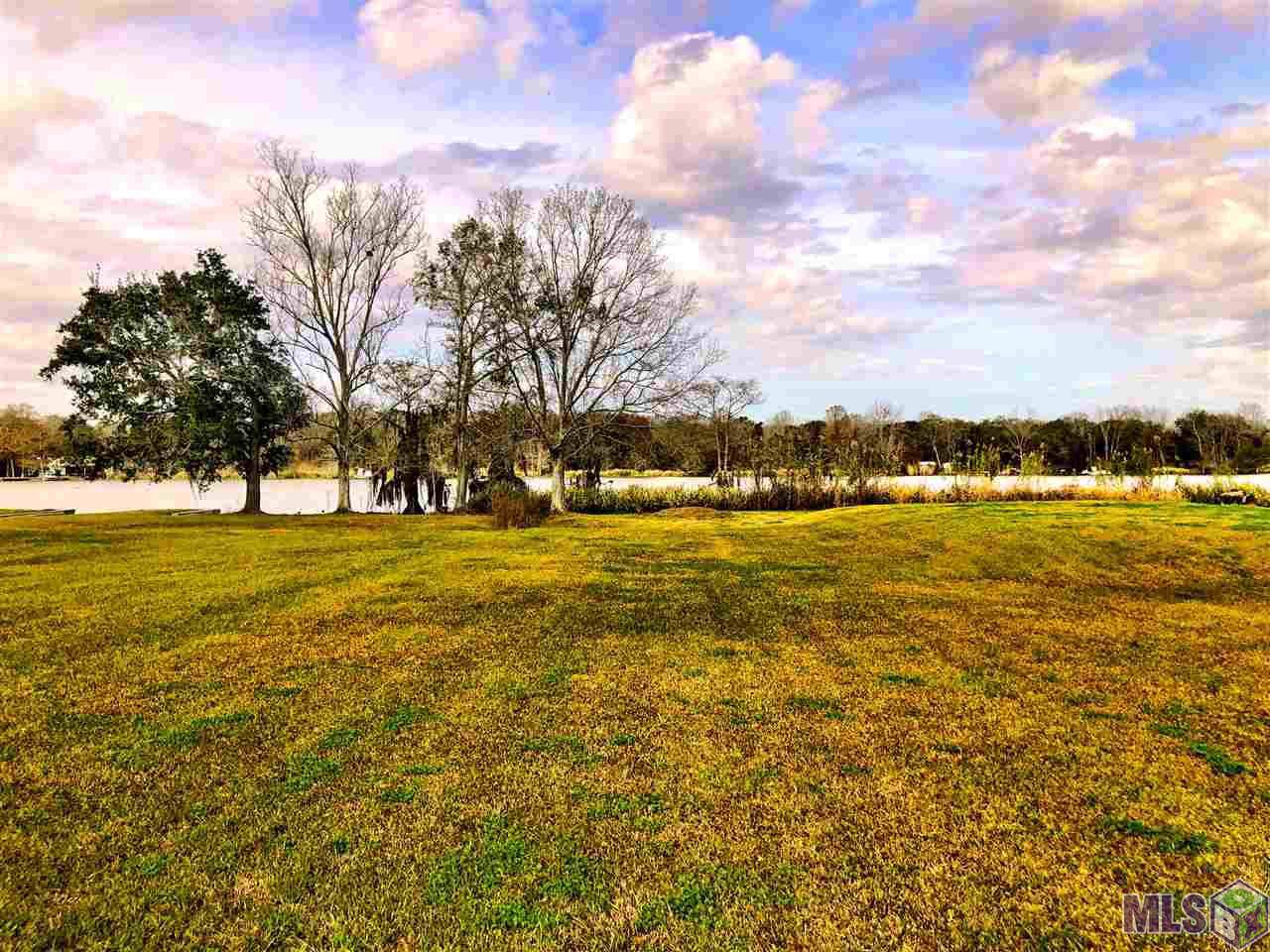 608 Fairview Dr - Photo 1