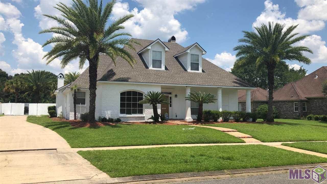 226 Charter Ridge Ct - Photo 1