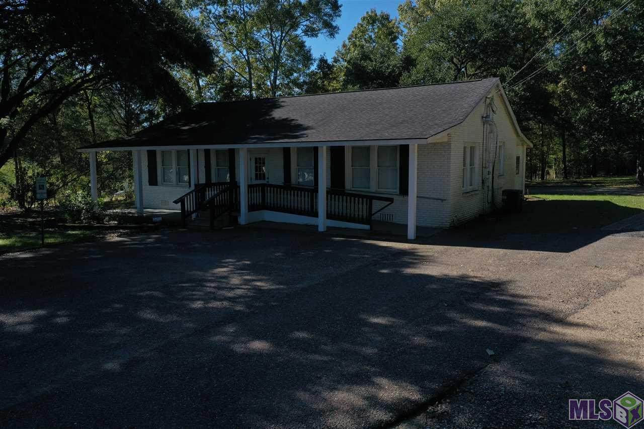 5935 Commerce St - Photo 1