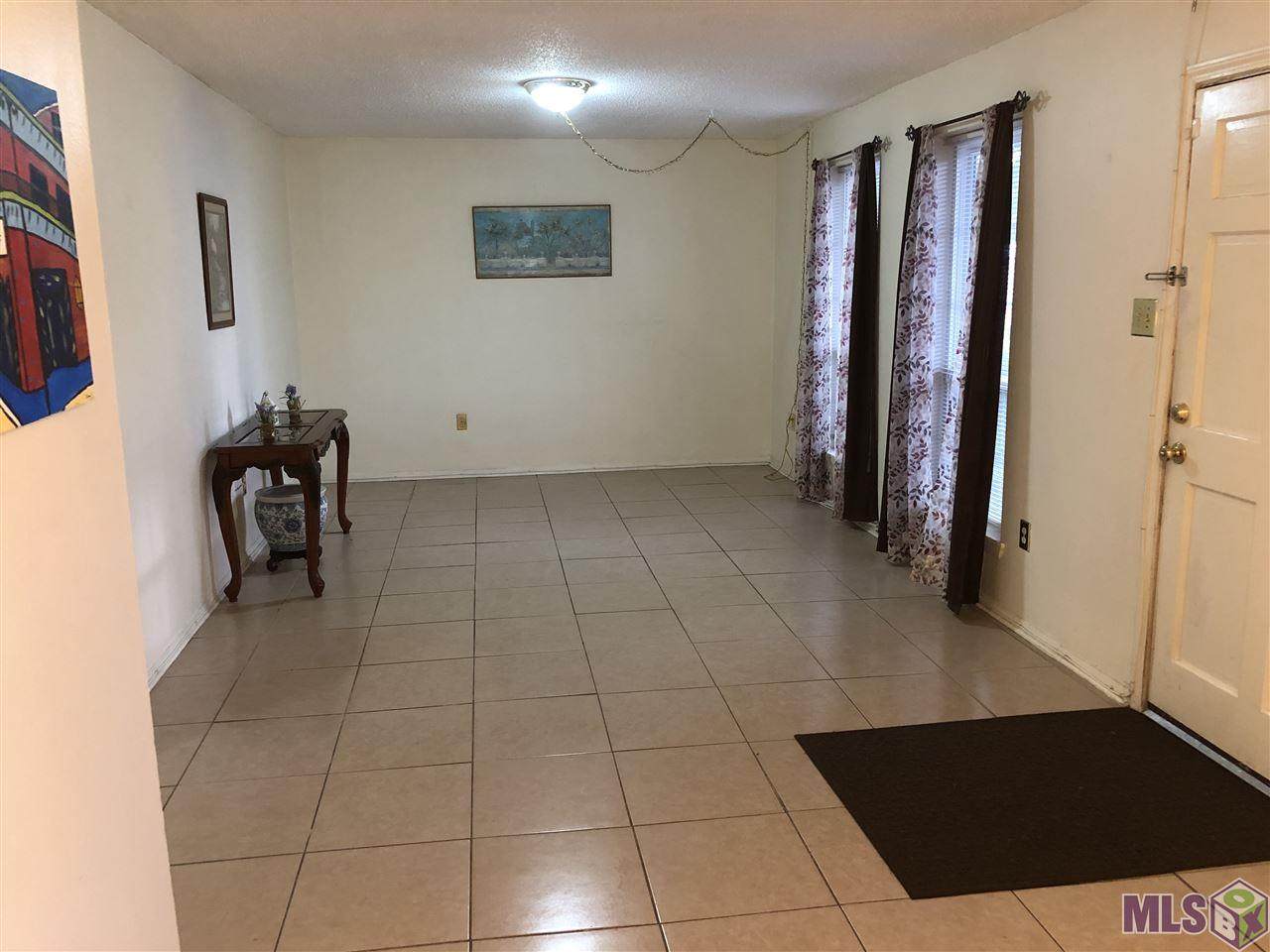 3030 Congress Blvd - Photo 1