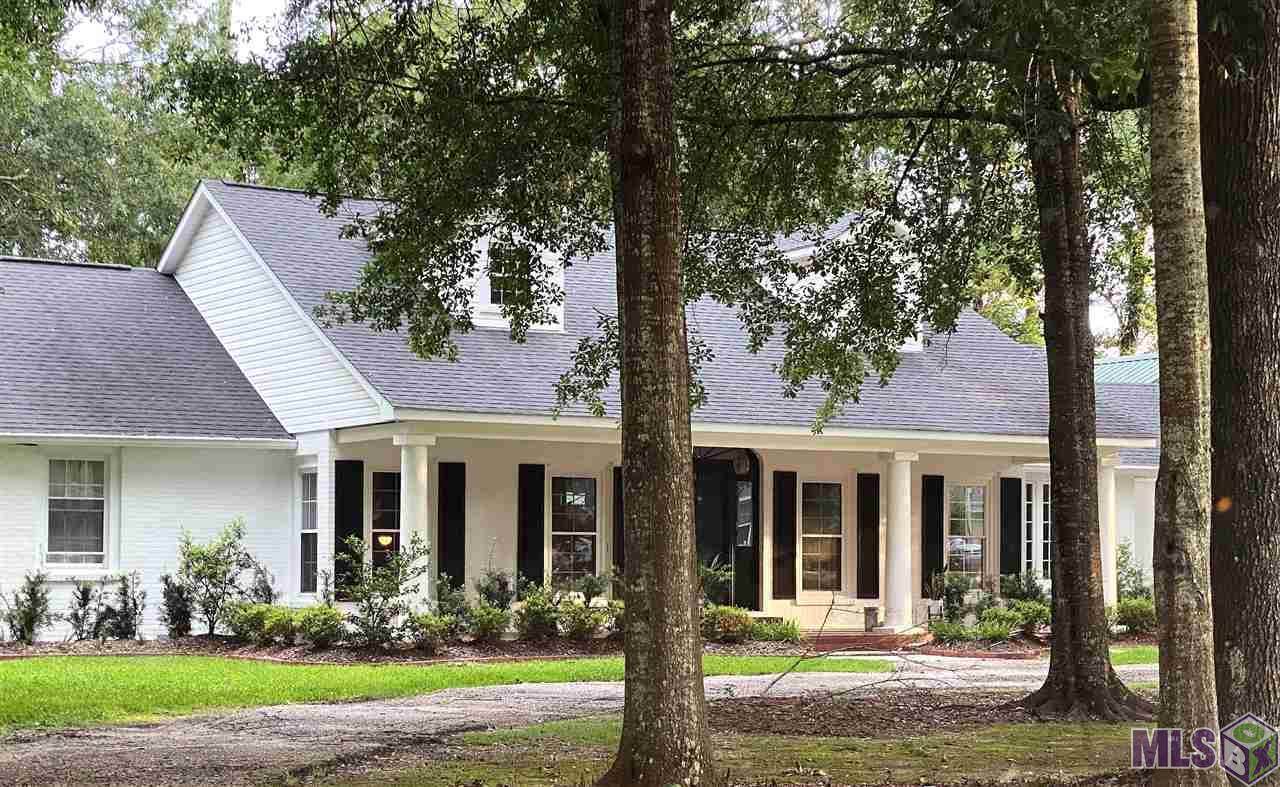 330 Pine St - Photo 1