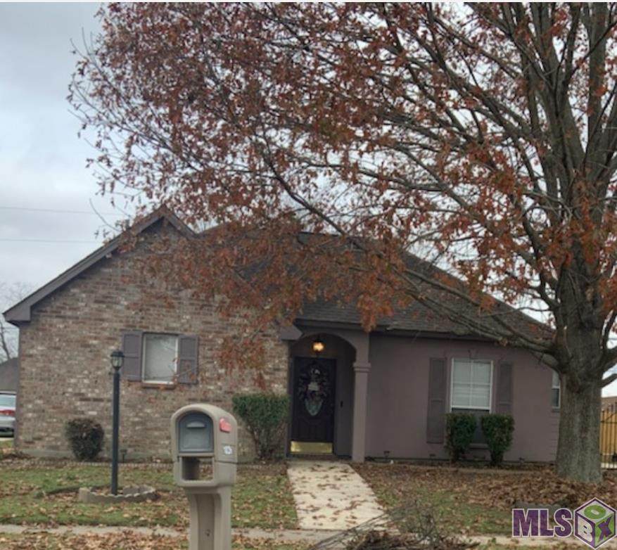 1026 Elvin Dr - Photo 1
