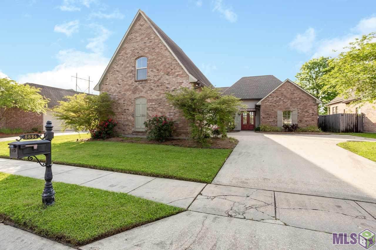8854 Foxgate Dr - Photo 1