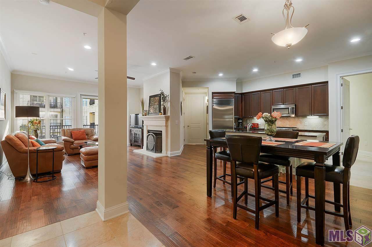998 Stanford Ave - Photo 1