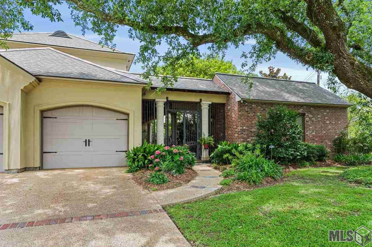 441 Arbor Ct - Photo 1