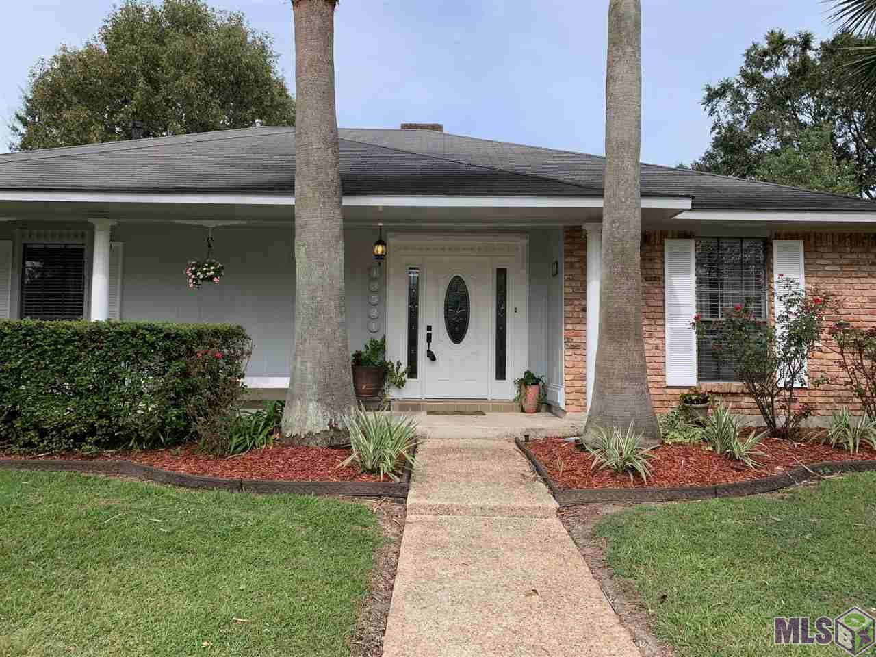 13521 Hollyridge Ave - Photo 1