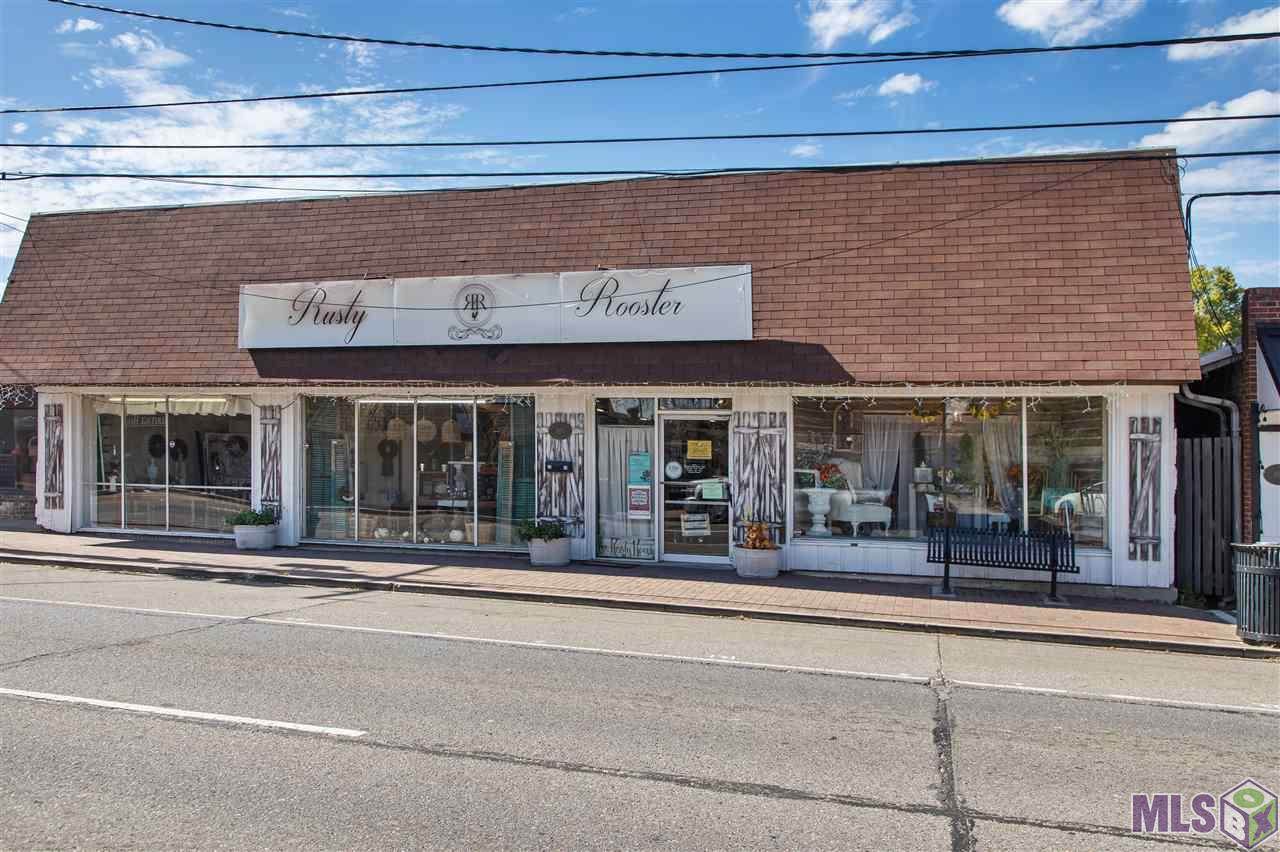 211 Range Ave - Photo 1