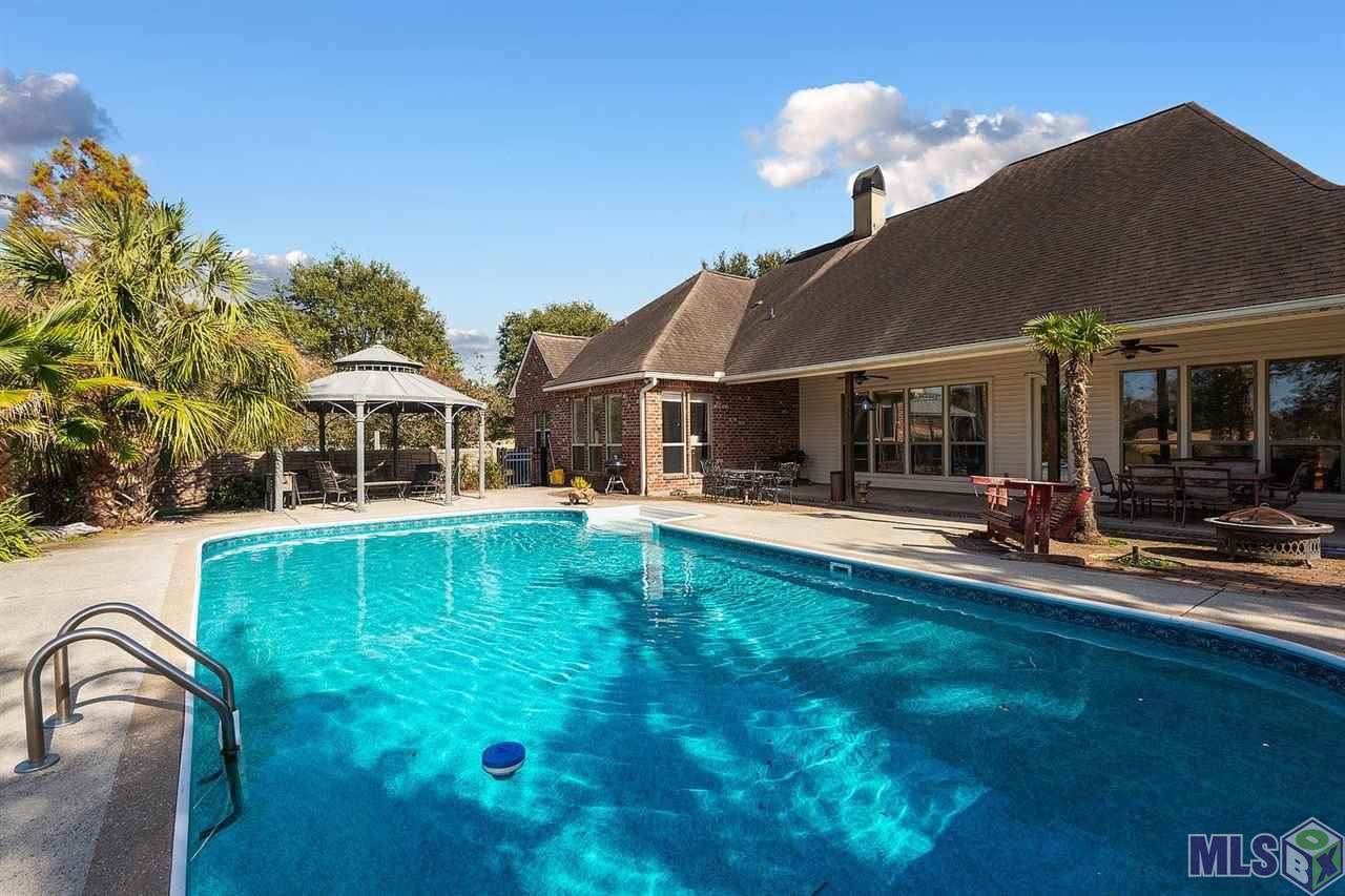 36495 Dialtha Dr - Photo 1