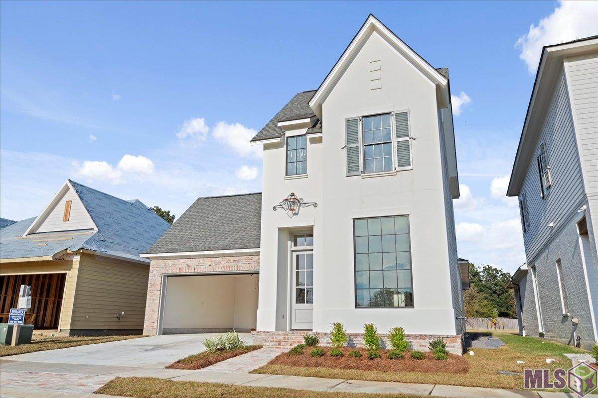 5127 Mclain Way - Photo 1