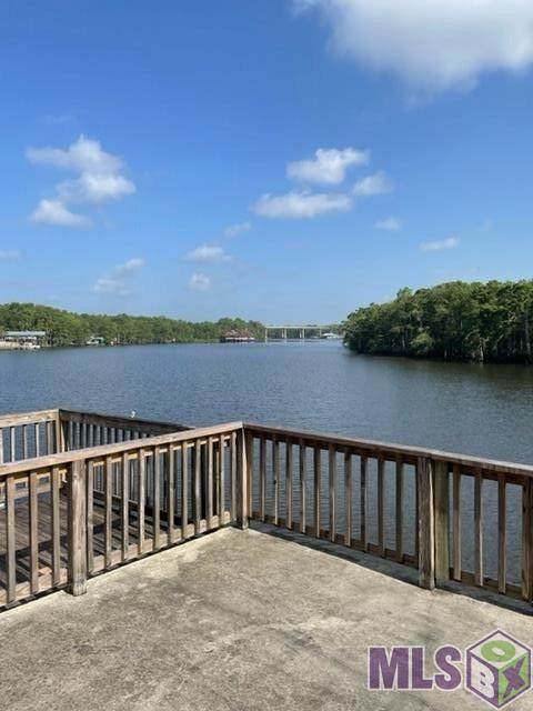 20558 Carpenter Rd - Photo 1