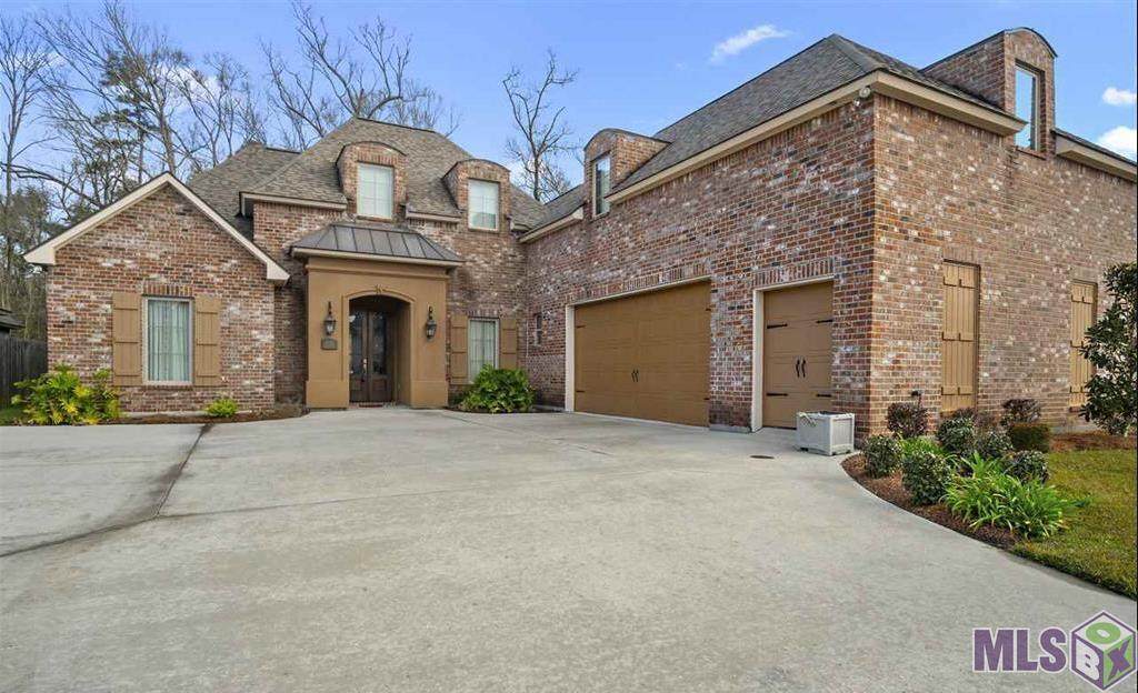 18135 Villa Trace Ave - Photo 1