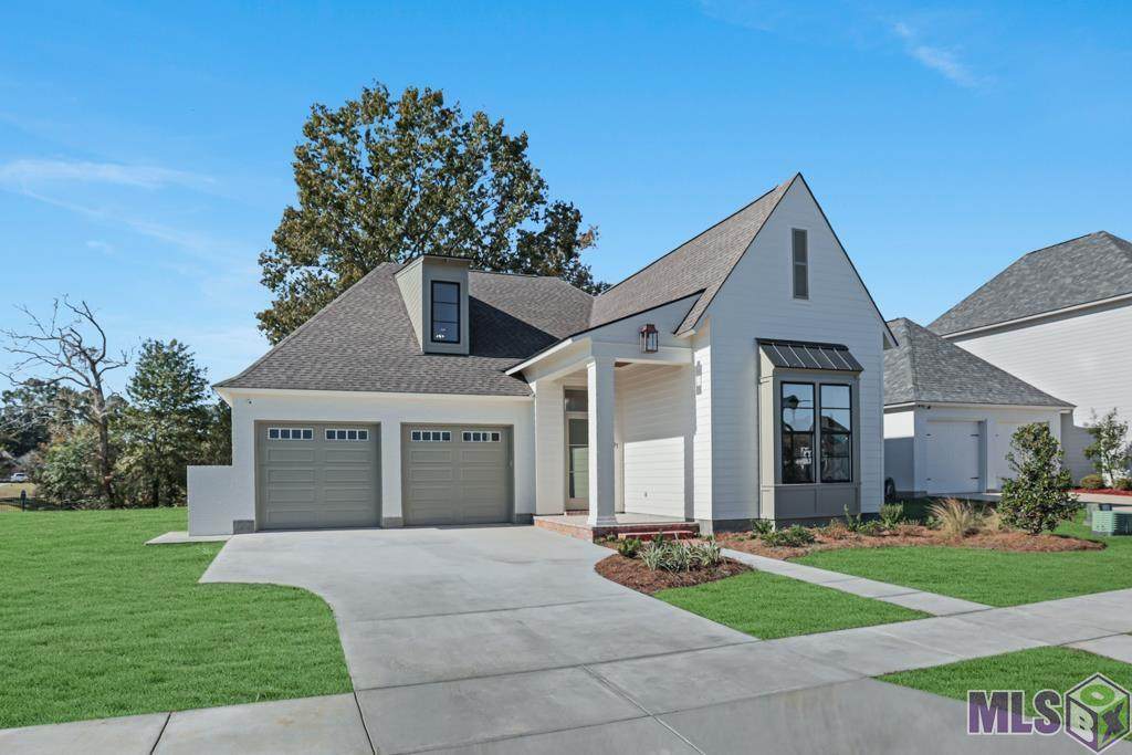 18571 Oakland Crossing Blvd - Photo 1