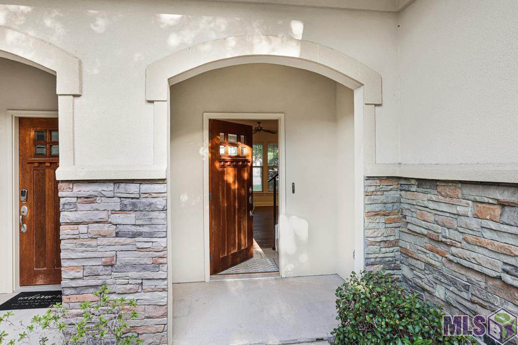 8000 Stonelake Village Ave - Photo 1