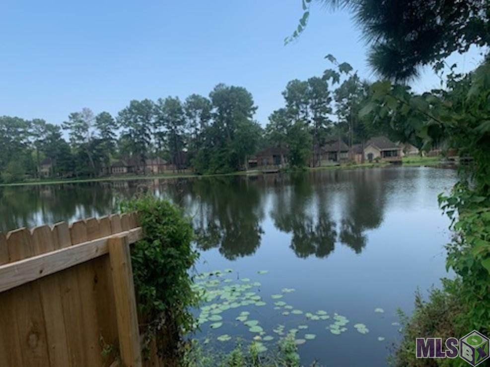 12542 Lakeshore Dr - Photo 1