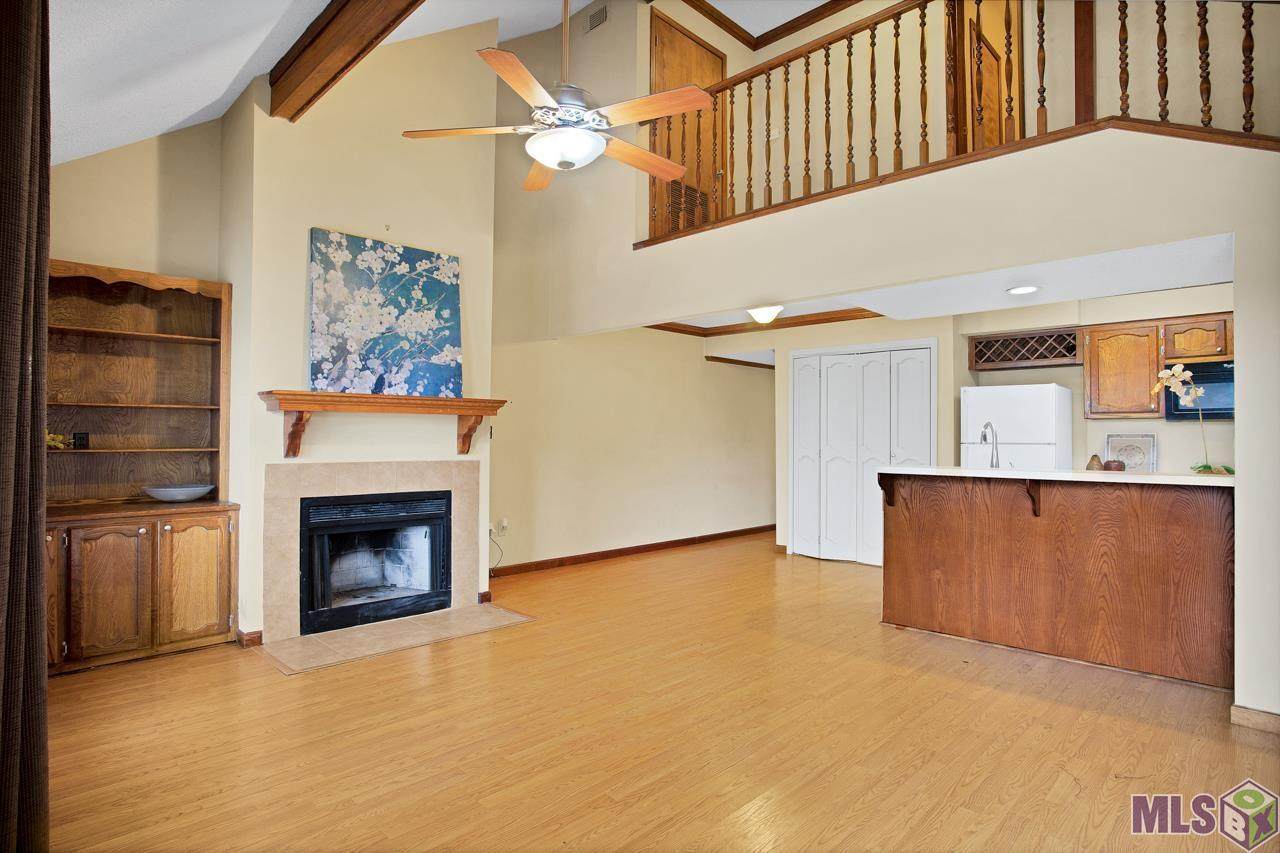190 Ocean Dr - Photo 1