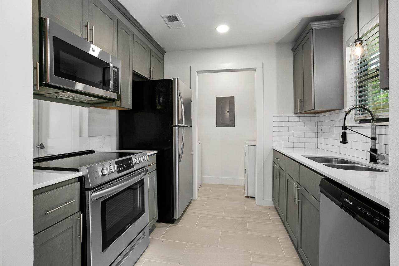 330 Gardere Ln - Photo 1