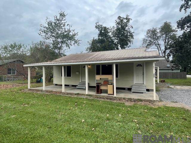 632 Crochet St - Photo 1