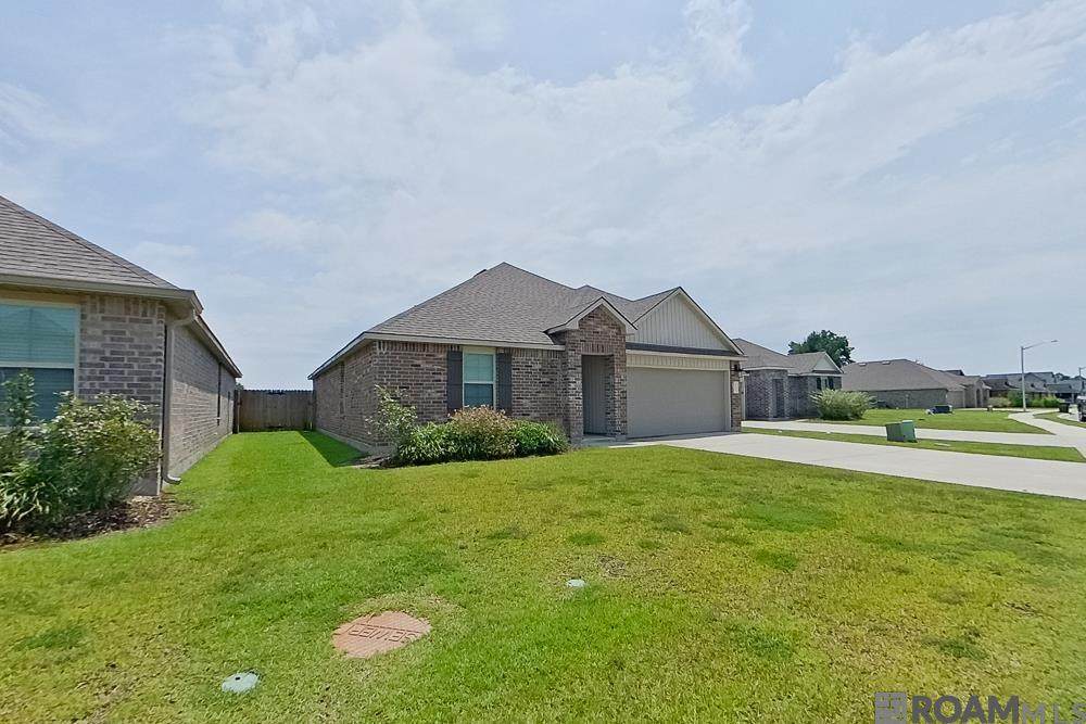 https://bt-photos.global.ssl.fastly.net/batonrouge/orig_boomver_2_2025014627-2.jpg
