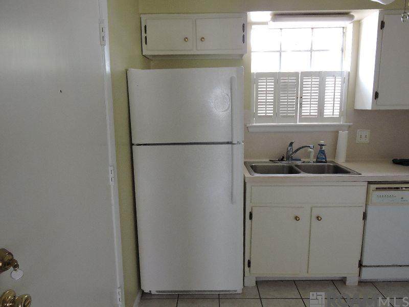 https://bt-photos.global.ssl.fastly.net/batonrouge/orig_boomver_2_2025014924-2.jpg