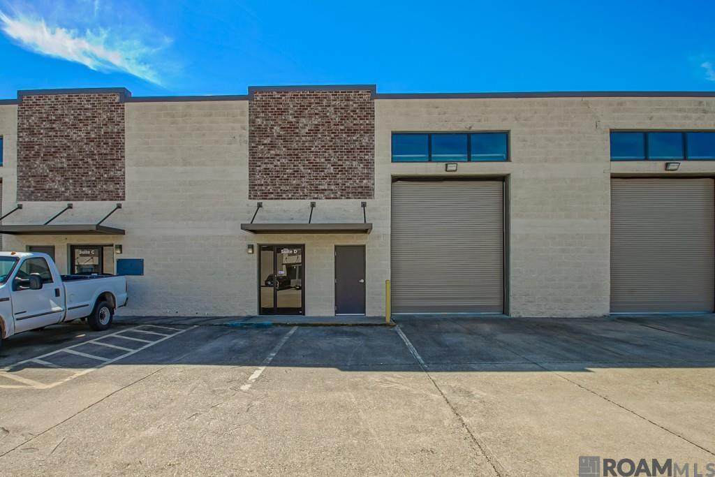 9163 Comar Dr - Photo 1