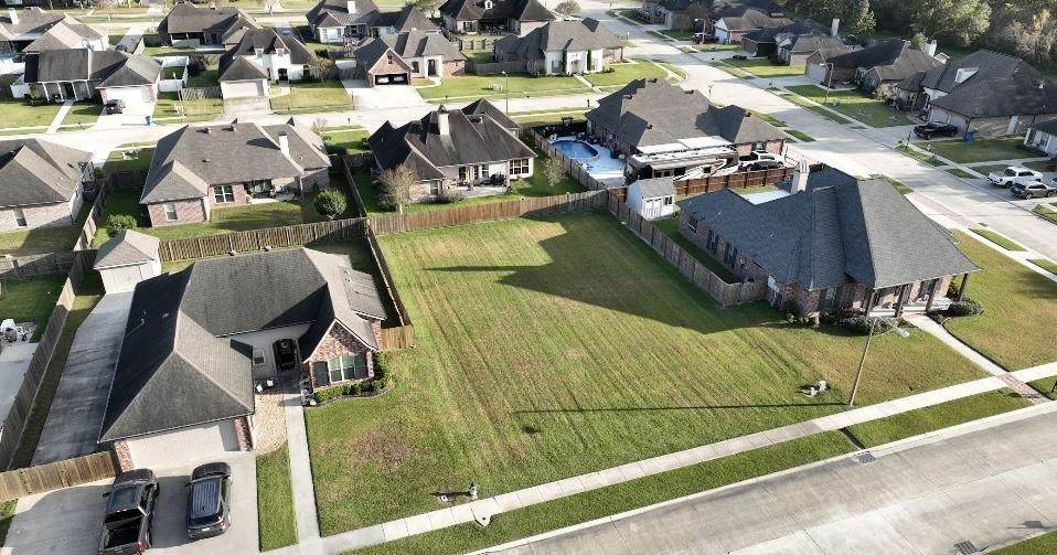 617 Shadowlawn Dr - Photo 1