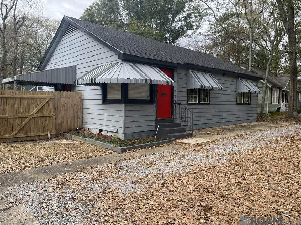 306 Edison - Photo 1