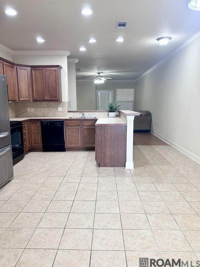 https://bt-photos.global.ssl.fastly.net/batonrouge/orig_boomver_1_2026016326-2.jpg
