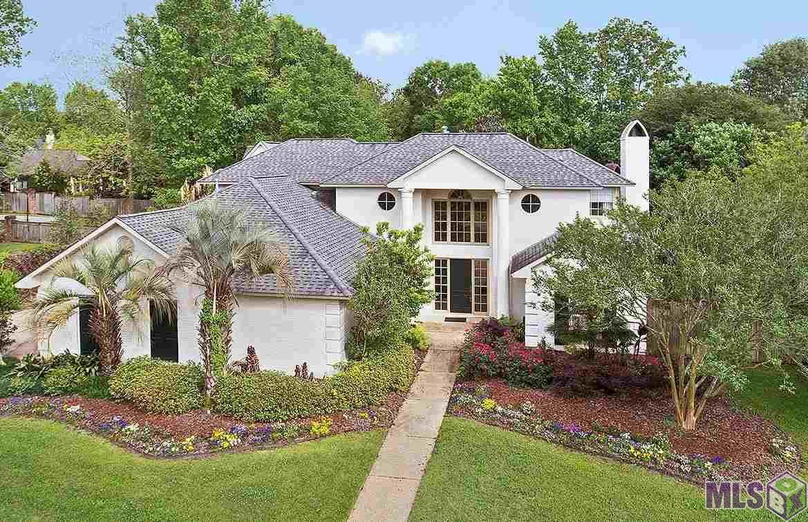 826 Woodgate Blvd - Photo 1
