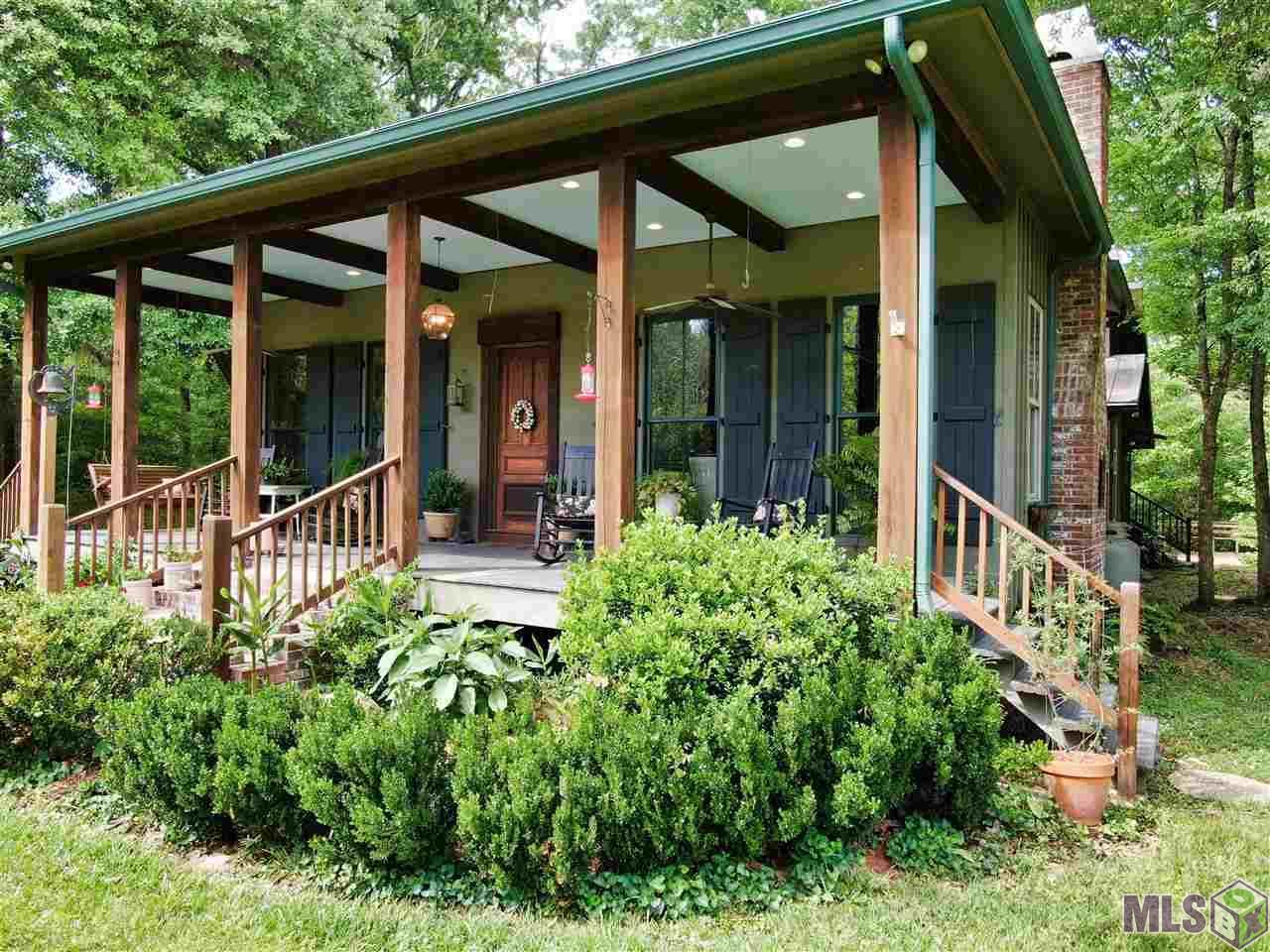 11276 Fairview Ln - Photo 1