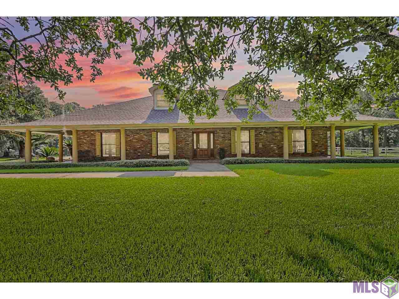 6812 Oak Cluster Dr - Photo 1