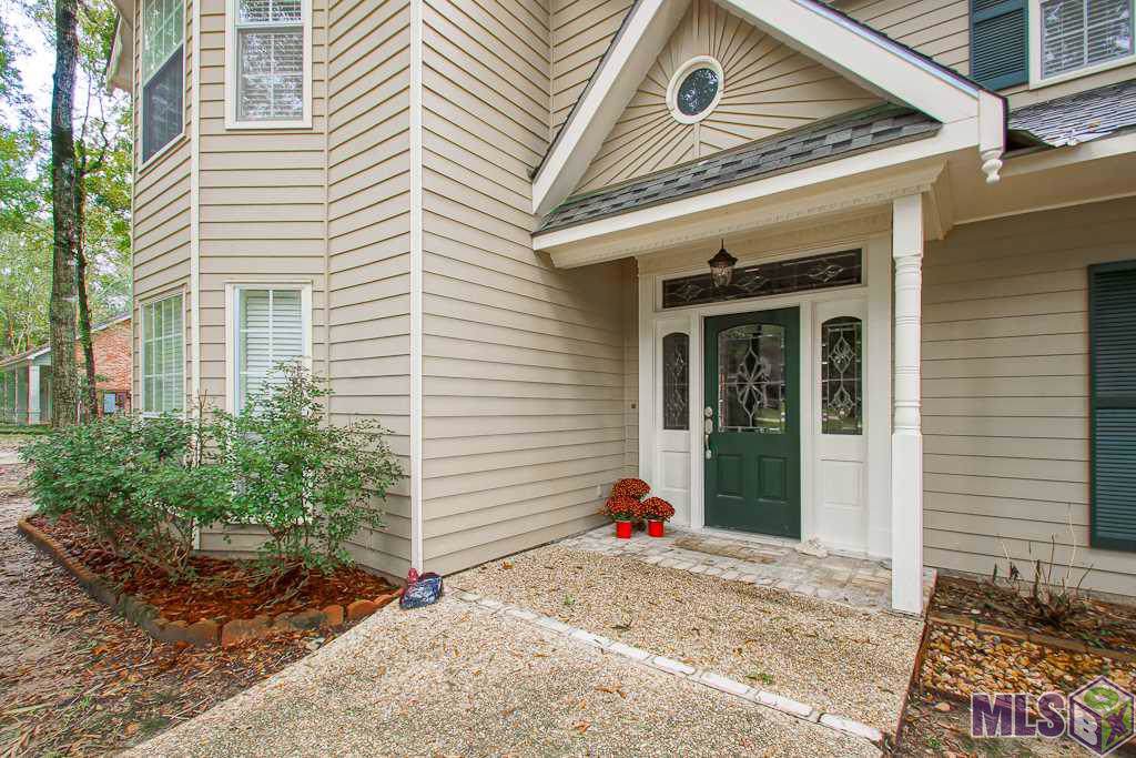 19111 Beaconwood Dr - Photo 1
