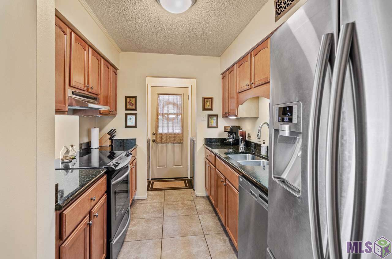 4279 Jefferson Woods Dr - Photo 1