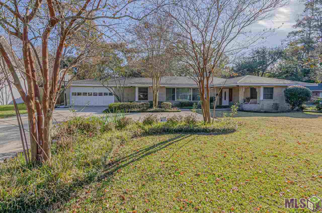 9544 Goodwood Blvd - Photo 1