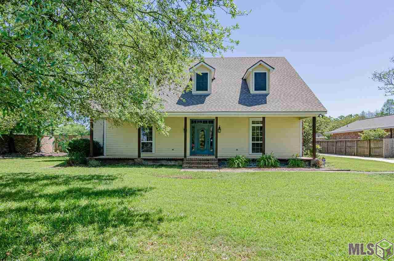 5011 Riverbend Blvd - Photo 1