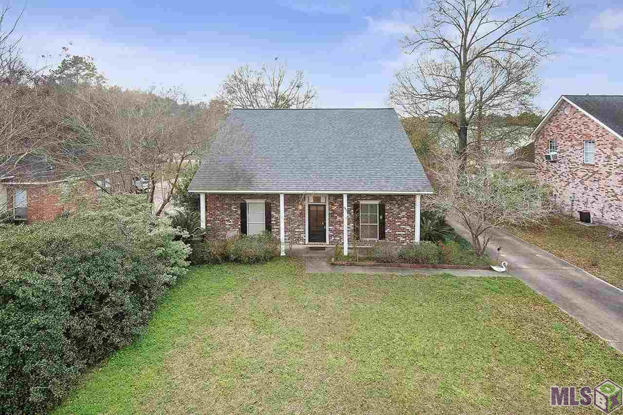 27483 Tall Oaks Dr - Photo 1 27483 Tall Oaks Dr - Photo 1