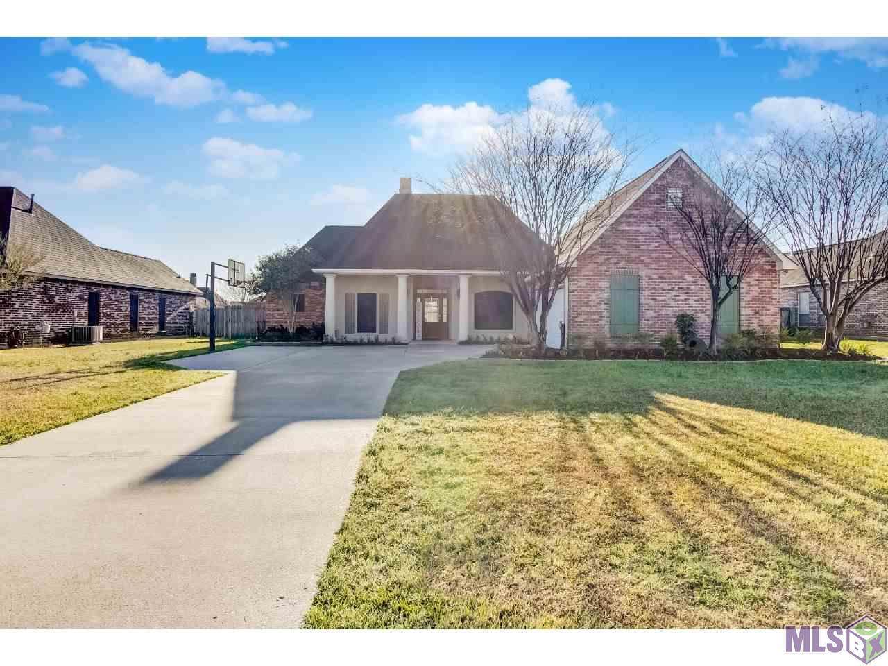 36510 Lucas Dr - Photo 1 36510 Lucas Dr - Photo 1