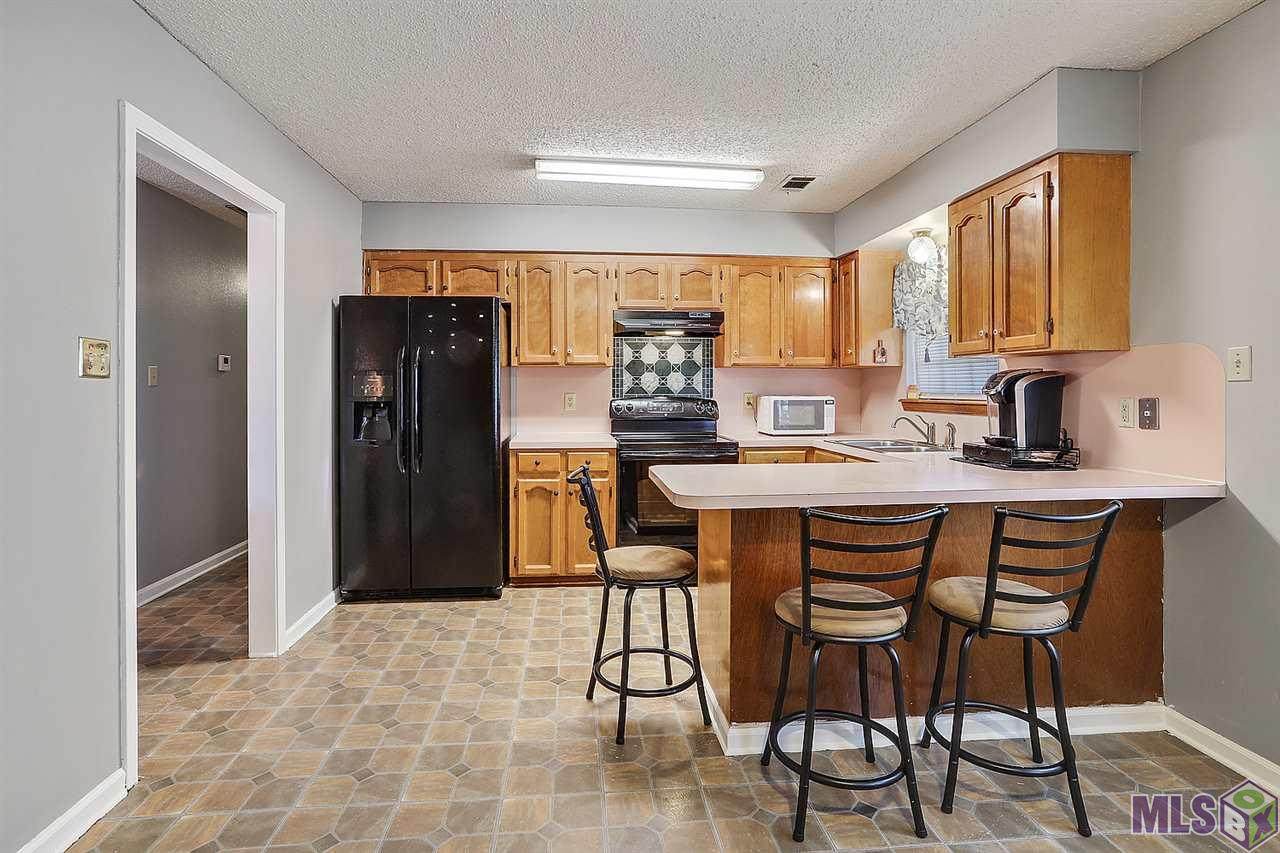 1621 Loretta D St - Photo 1