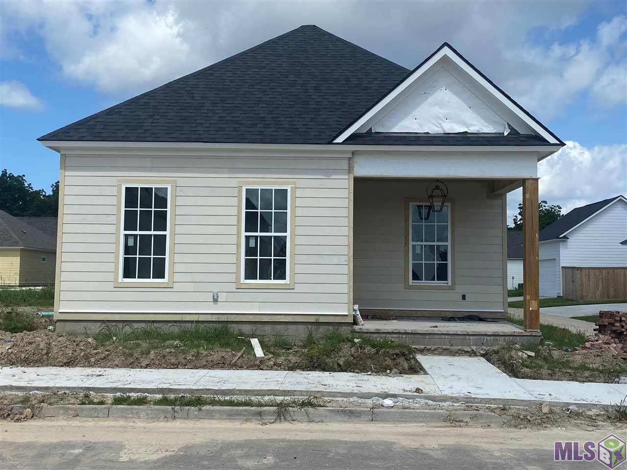 4912 Pembrooke Ave - Photo 1