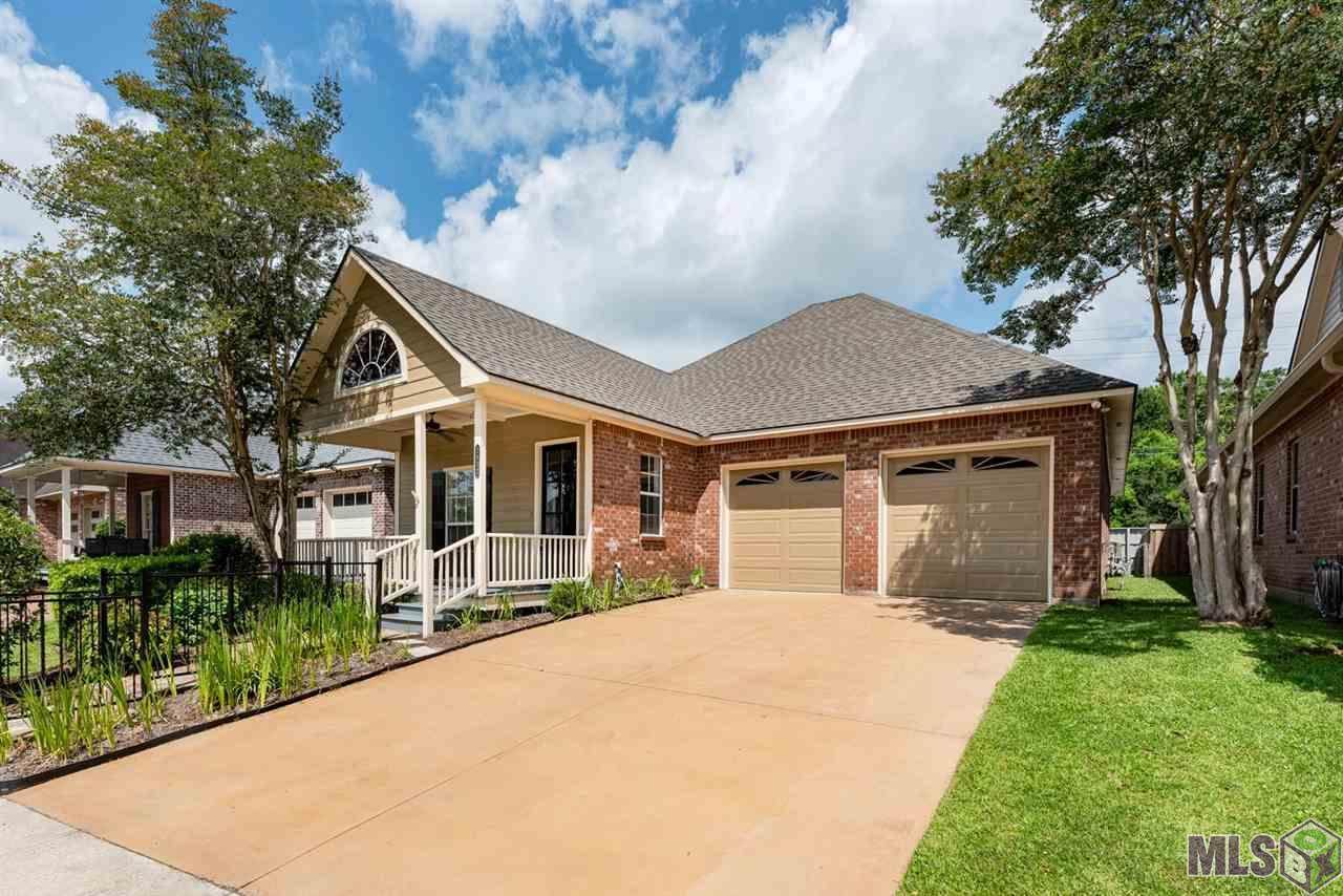 2932 Wildflower Ln - Photo 1