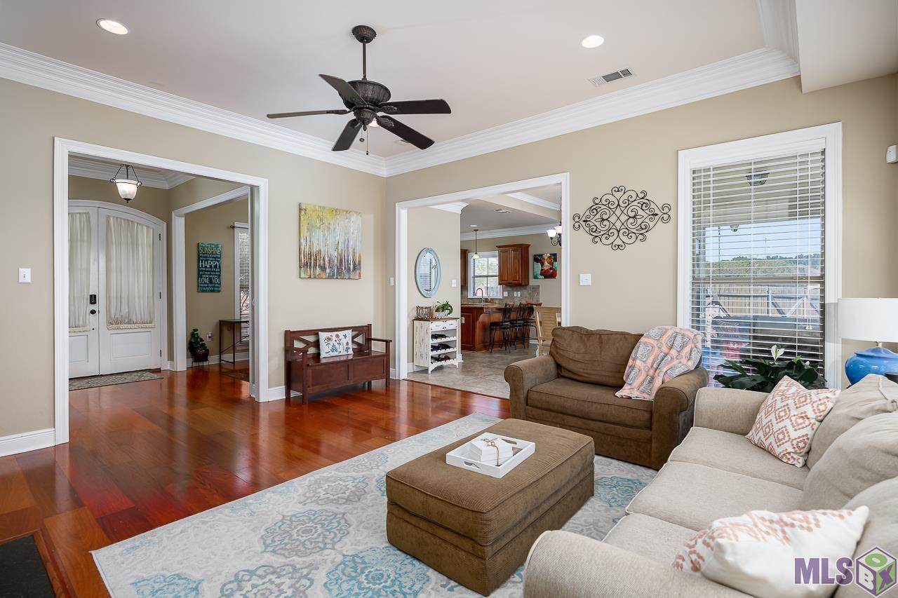 2026 Cypress Cove Ave - Photo 1