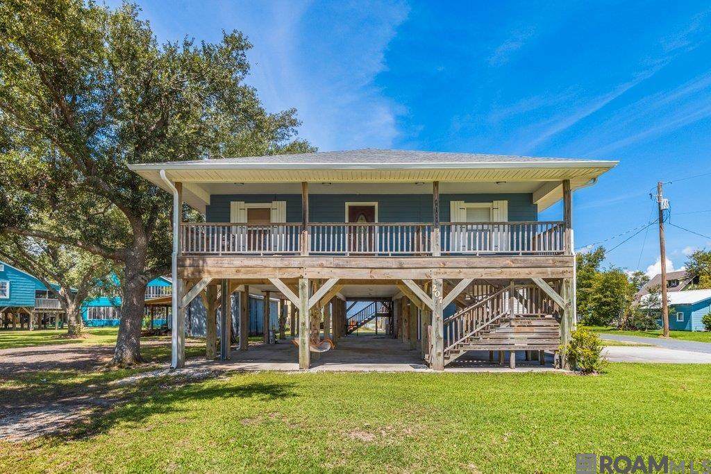 207 Hebert St - Photo 1