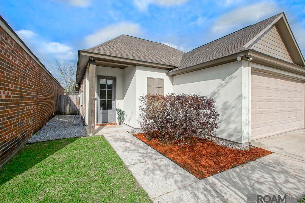 7853 Seville Ct - Photo 1