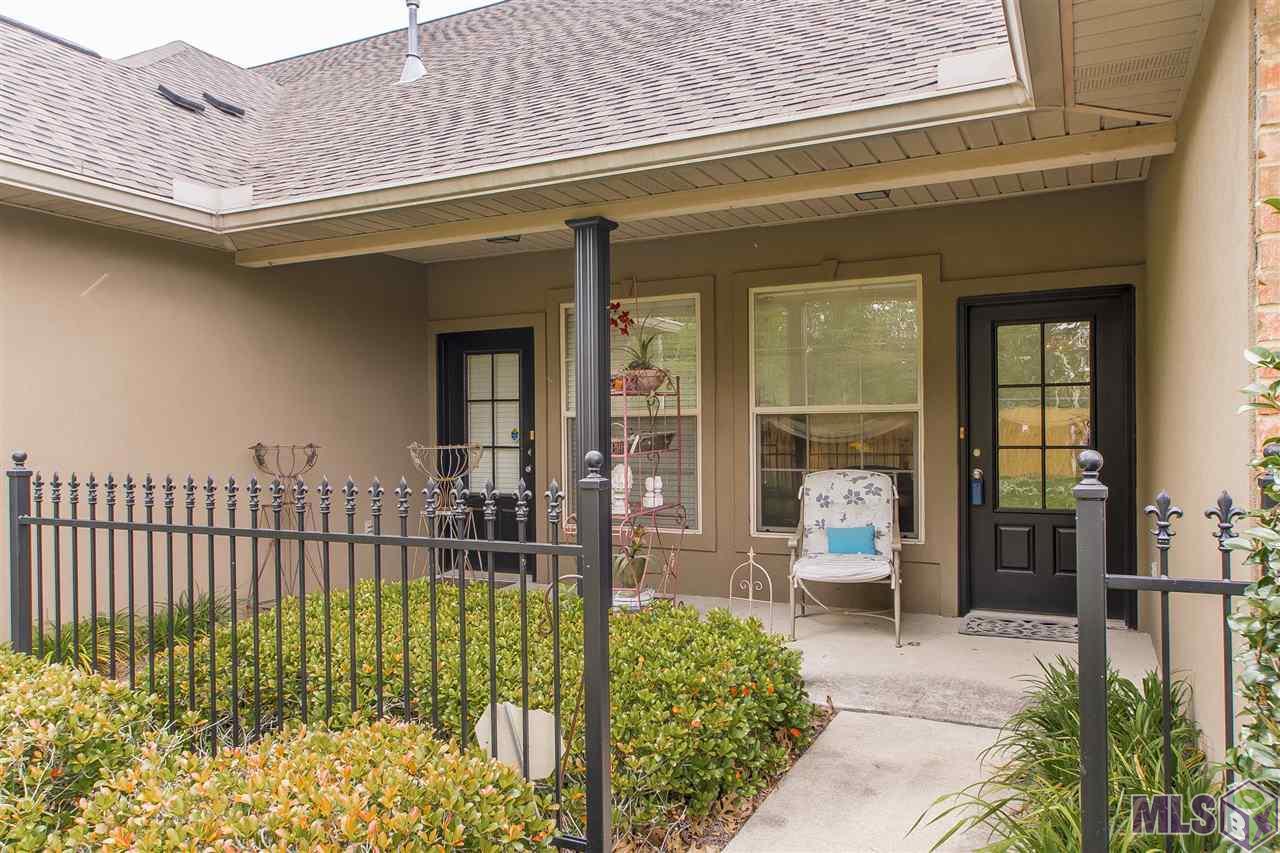 4848 Windsor Village Dr - Photo 1