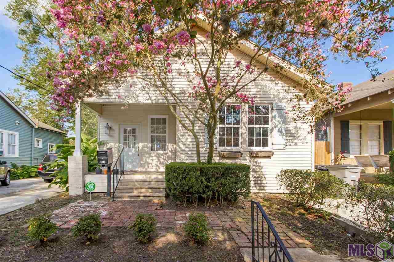 248 Maximillian St - Photo 1