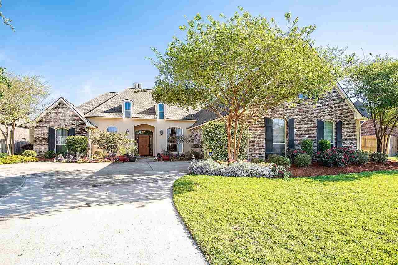 36526 Oak Park Ave - Photo 1