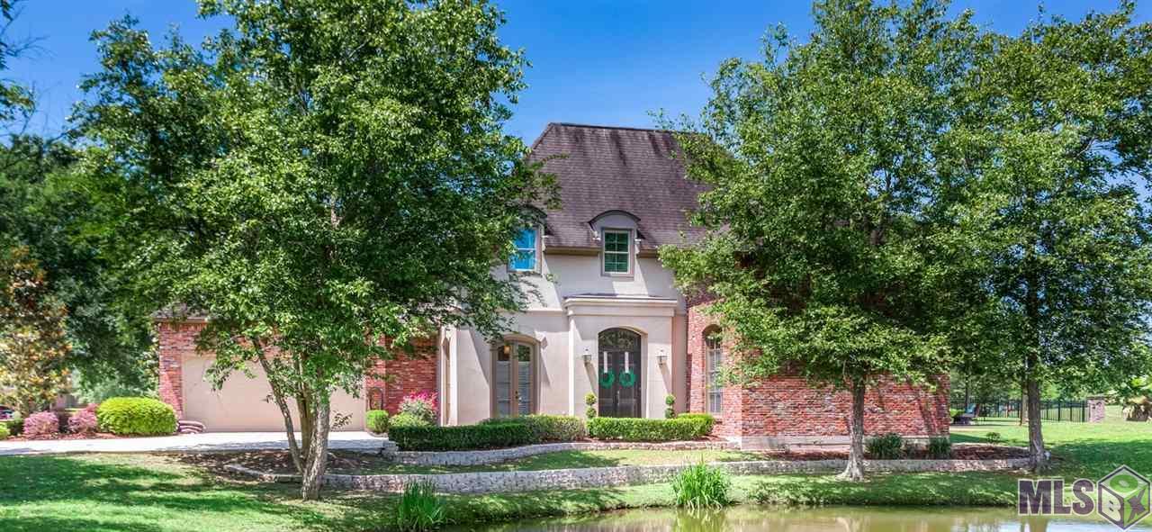 40067 Pelican Point Pkwy - Photo 1