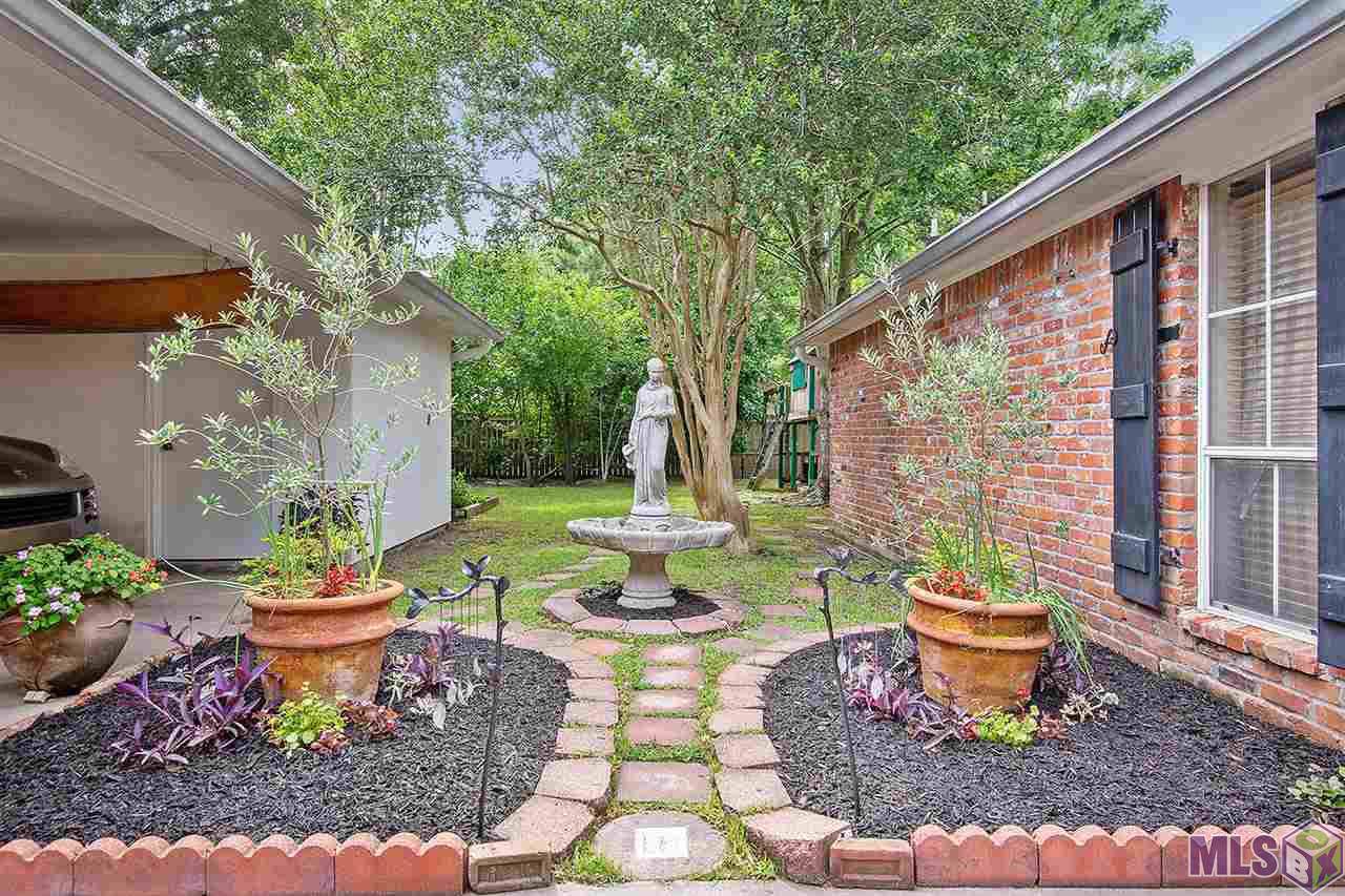 931 Masterson Dr - Photo 1