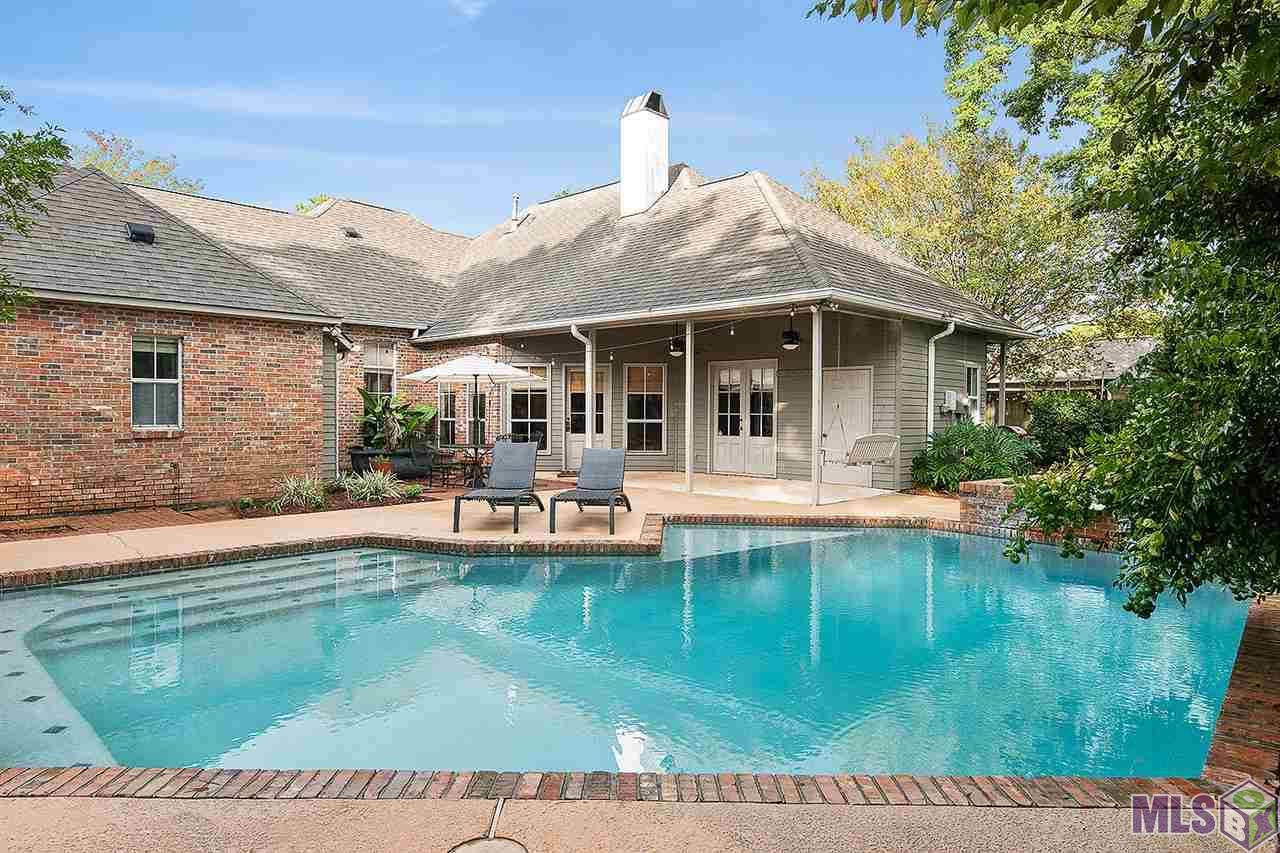 10834 Thistlewood Dr - Photo 1