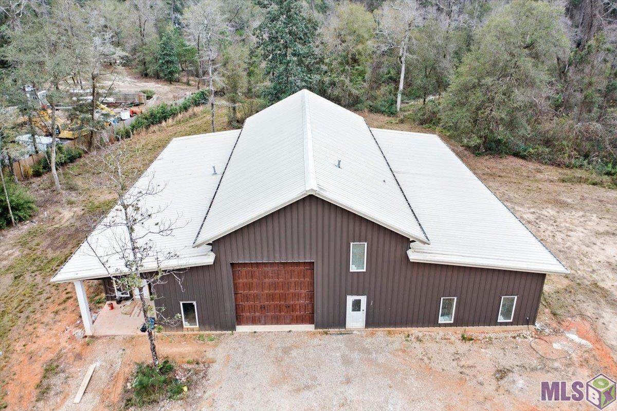 21158 Smith Rd - Photo 1